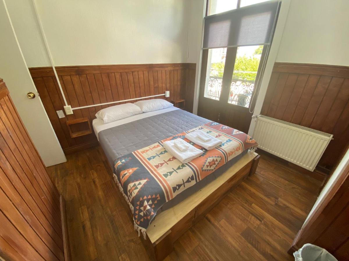 Hostal Ochen Punta Arenas Kültér fotó